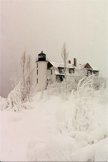 Point Betsie Light: B-129a